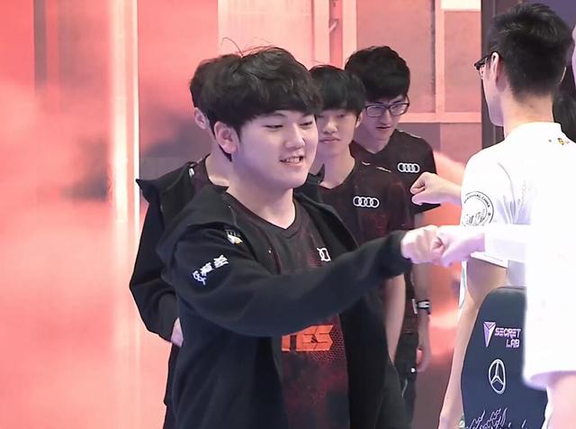 WBG官宣春季赛大名单：KennyChan成为Karsa替补