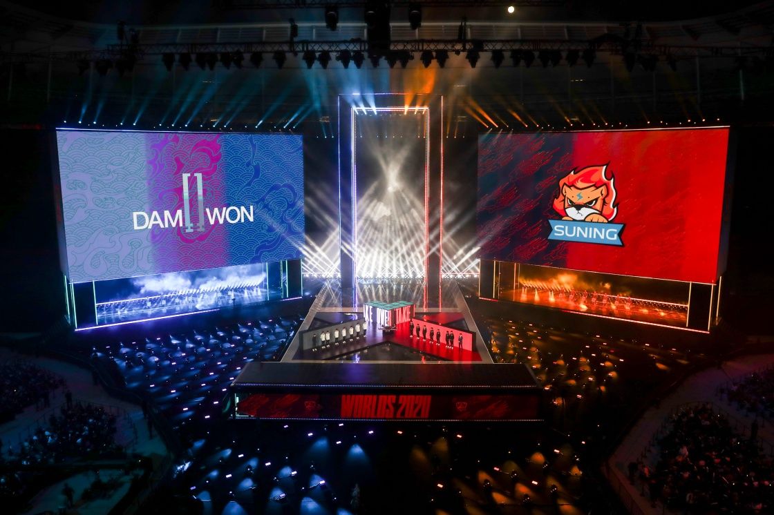 Falcons 在与 3DMAX 的紧张比赛中晋级 ESL Pro League Season 22 半决赛;