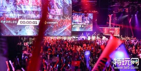 🎬8月4日LPL夏季赛战果：FPX暂居积分榜榜首